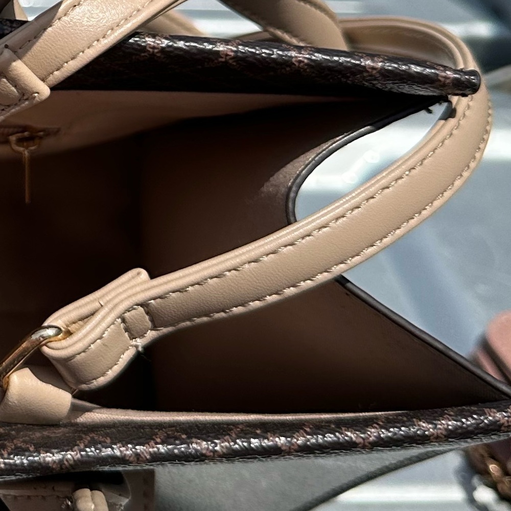 Purse - Picture 10 of 10